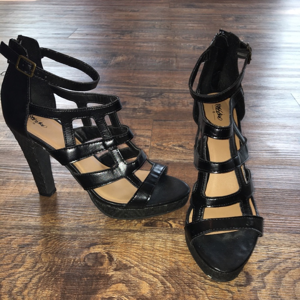 Mossimo Black Heel Sandals Size 7.5